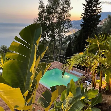 Villa Modern Seaview With Pool Above Monaco Grimaldi (Liguria)