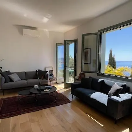 Modern Seaview With Pool Above Monaco Вилла