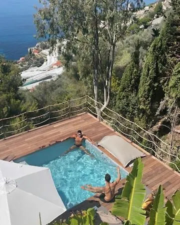 Вилла Modern Seaview With Pool Above Monaco