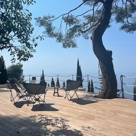 Modern Seaview With Pool Above Monaco