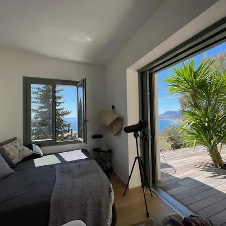 Вилла Modern Seaview With Pool Above Monaco