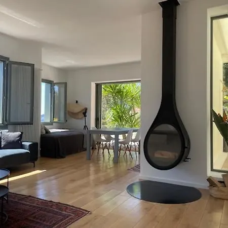 Modern Seaview With Pool Above Monaco *