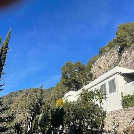 Вилла Modern Seaview With Pool Above Monaco *