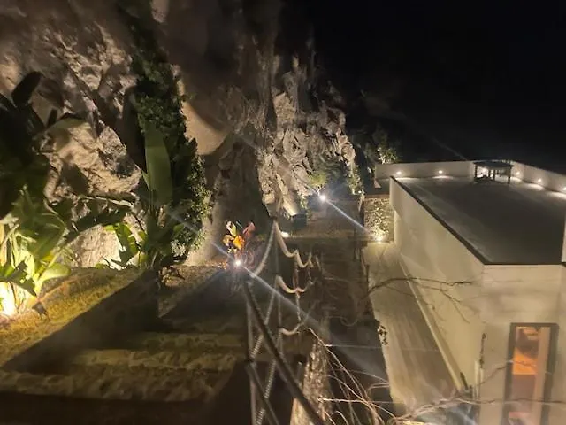 Villa Modern Seaview With Pool Above Monaco