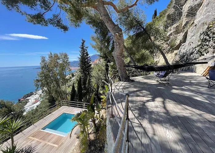 Modern Seaview With Pool Above Monaco